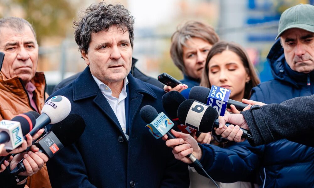 nicusor-dan-B1 a luat fața Antenei 1.jpg