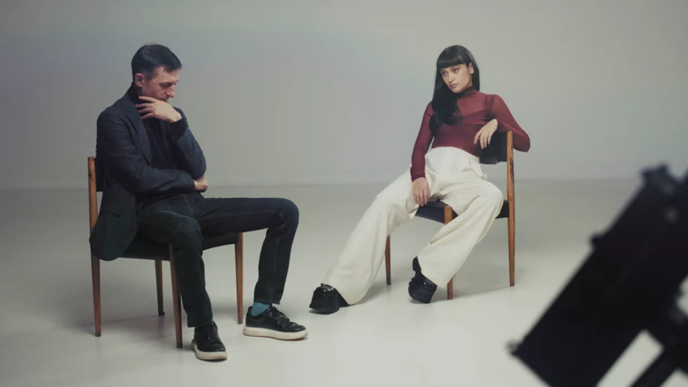 IQOS lansează o platformă experiențială inovatoare în colaborare cu  Irina Rimes și Roman Tolici