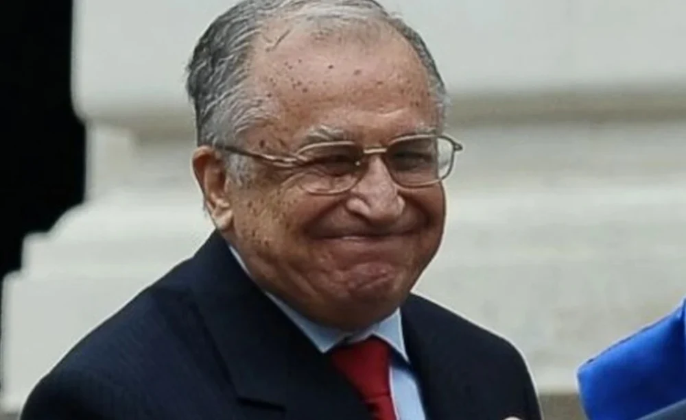 Starea de sănătate a lui Ion Iliescu, în ușoară ameliorare. „Este stabil cardiac și s-au echilibrat parametrii respiratorii”