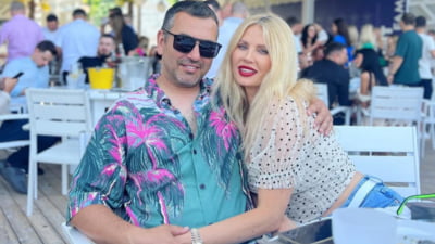 Andreea Bănică și soțul ei, Lucian Mitrea, au sărbătorit 17 ani de căsnicie. Artista a postat imagini rare de la nuntă
