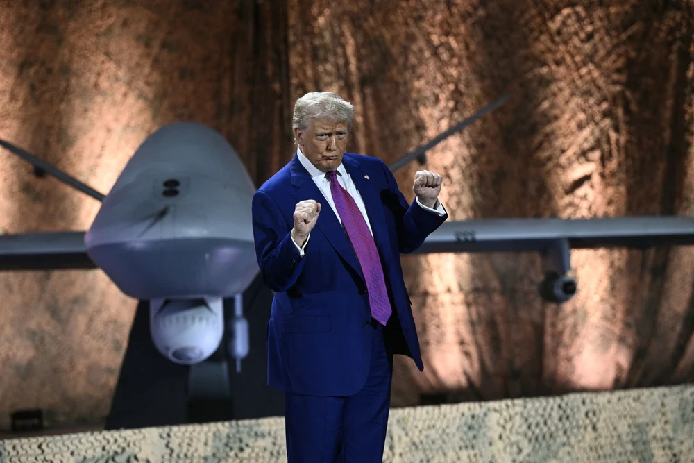 Trump laudă atacurile SUA asupra instalaţiilor nucleare din Iran. „Pagube monumentale”