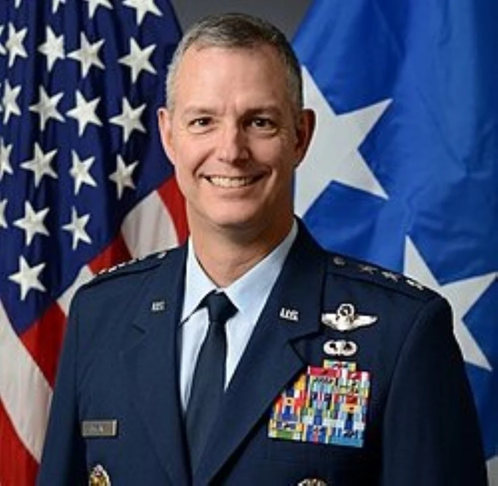 Schimbare la comanda NATO în Europa, chiar de Ziua Independenţei. Cine este generalul Alexus Grynkewich, supranumit „Grinch”