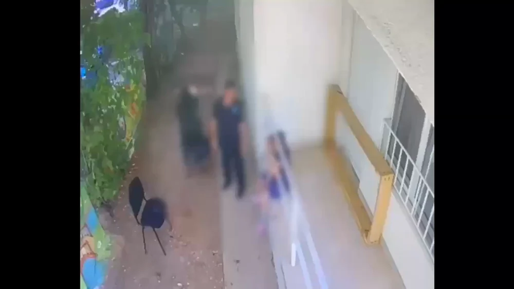 Agent de pază, acuzat de agresiune sexuală asupra unei minore într-un centru de tip familial