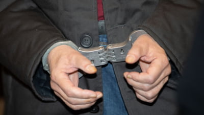 Un agent de pază este acuzat că a agresat sexual o fată dintr-un centru familial. DGASPC recunoaște cazul abia după ce a fost făcut public de Poliție VIDEO