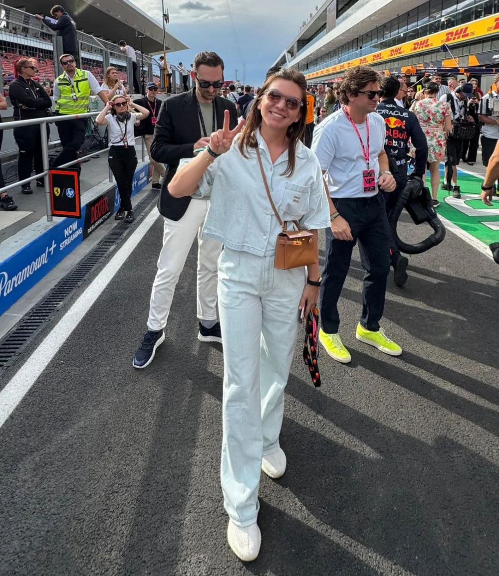Simona Halep, la nivelul bogătașilor din Formula 1. Românca și-a etalat cel mai scump accesoriu la cursa din Ungaria