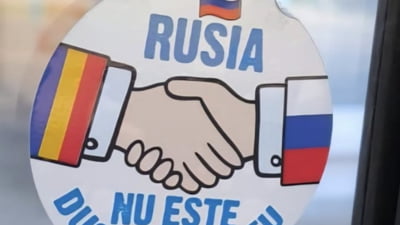 Mesaj controversat pe ușa unui restaurant din România. Imaginea a devenit virală și a stârnit criticile internauților