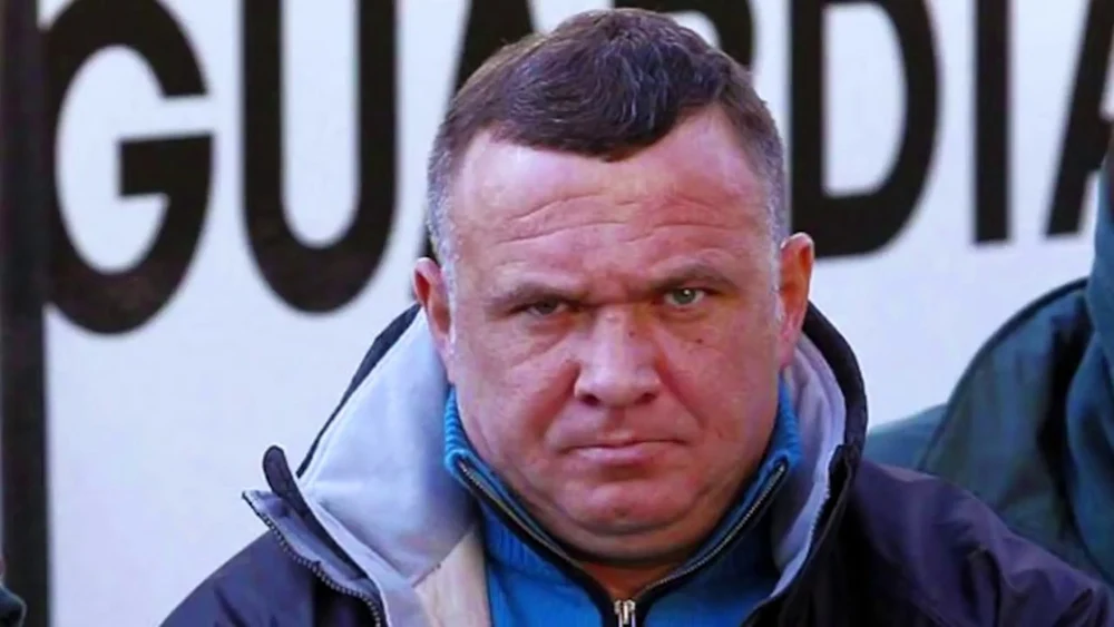 Din închisoare, interlopul Ioan Clămparu acuză un medic că i-a pus viața în pericol şi cere despăgubiri de 200.000 de lei