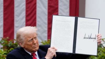 Avertismentul Beijingului la noile taxe vamale impuse de Trump. ”Nu este modalitatea corectă de a interacționa cu China”