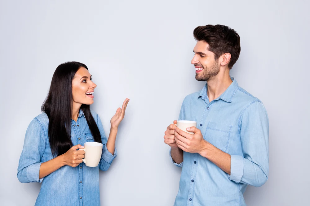 Influența politică în cuplu: schimbările unui partener afectează votul celuilalt. Cum se nasc alianțele politice în familie