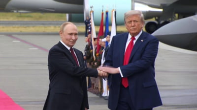 Putin trage încă de sforile ”marionetei” Trump, dar Vladimir este anunțat: Cineva va tăia firele