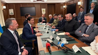 „Noul” plan de pace al lui Trump: Cum este împinsă Ucraina spre concesii. Analiza celor patru documente