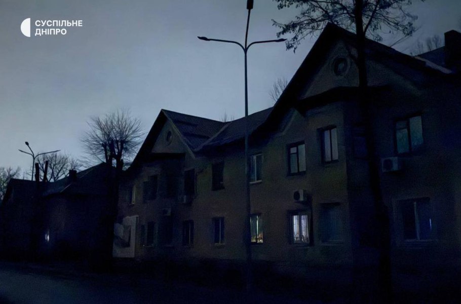 „Situația este dificilă”: Întreruperi masive de curent în regiunile ucrainene Dnipropetrovsk şi Zaporijie, după atacuri cu drone rusești