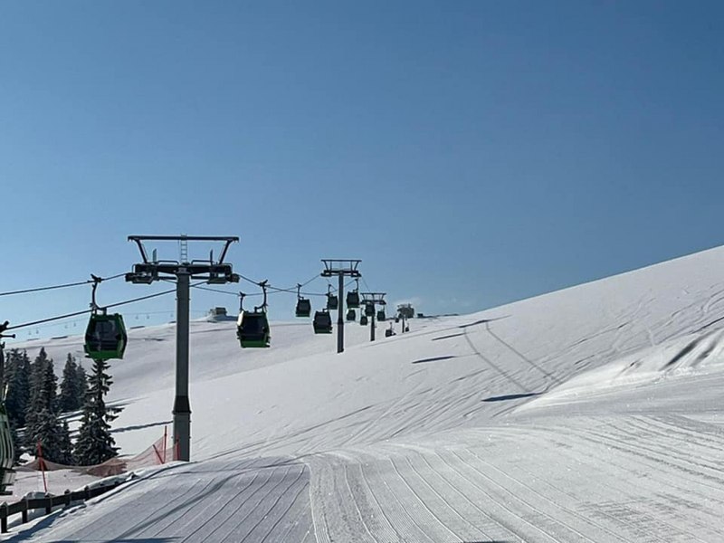 Vom mai avea patru anotimpuri? Climatolog: „Schimbarea actuală nu afectează existența anotimpurilor, doar le modifică caracteristicile climatice”