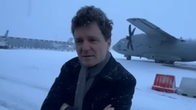 Avertisment după ce Nicușor Dan a rămas blocat pe aeroportul din Paris. Generalul Grumaz: „Ar fi putut decola fără probleme”. Cât de performant este avionul Spartan