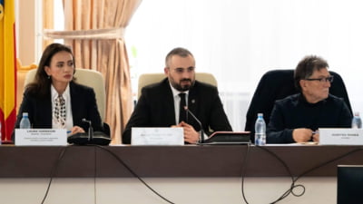 Comisia AUR nu a aflat după cinci zile de audieri de ce s-au anulat alegerile. Instituțiile au ignorat demersul, Șoșoacă a vrut să știe dacă e “interzisă pe viață”