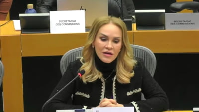 Gabriela Firea, despre majoratul digital: „Nu este un moft, ci o protecție necesară a copiilor noștri” VIDEO