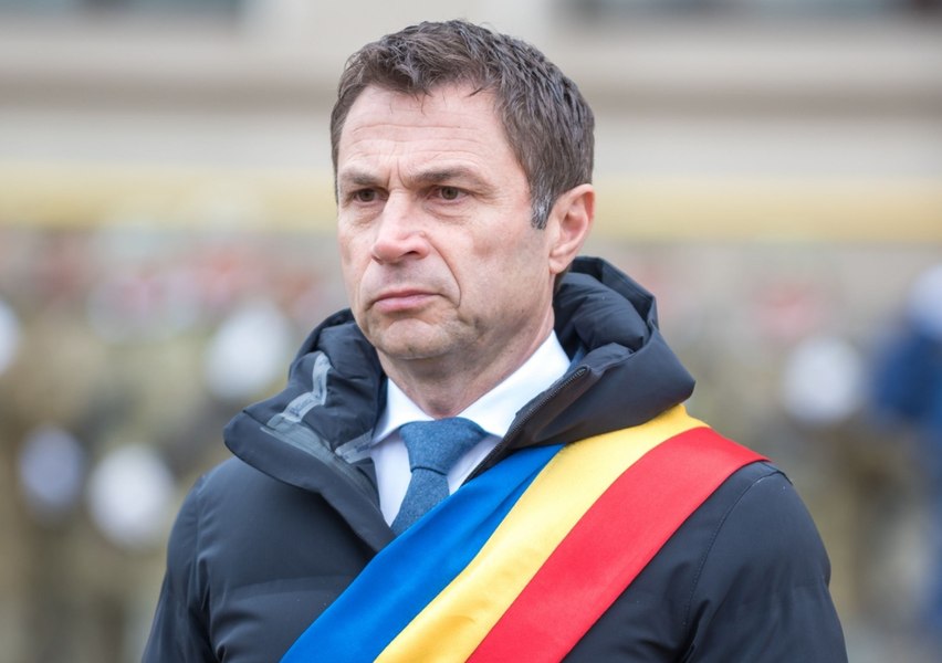 Primarul suspendat al Mangaliei rămâne în arest preventiv încă 30 de zile. Decizia instanței este definitivă