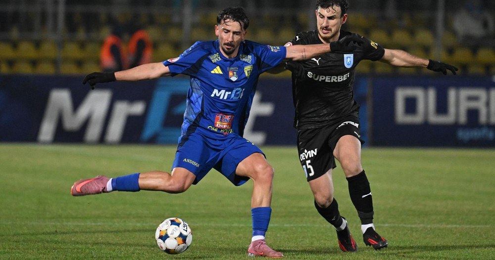 Craiova fuge, nimeni n-o ajunge. Oltenii văd titlul după o suferință de 35 de ani