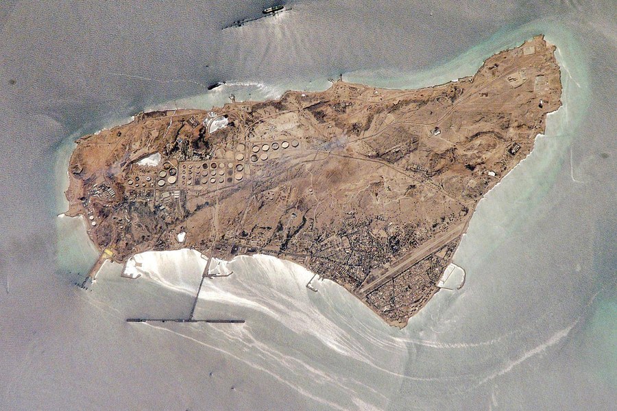 Forțe speciale și debarcări: Cum ar putea arăta o operațiune americană de capturare a insulei petroliere Kharg