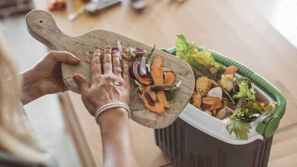 Amenzi de 40.000 de lei pentru firmele care nu raportează risipa alimentară până la 31 martie