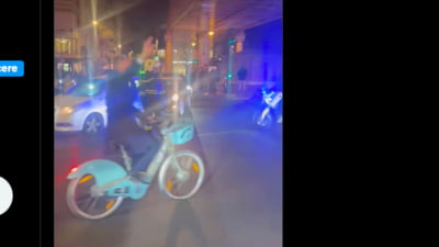 Cine e Emmanuel Grégoire, noul primar al Parisului. Edilul a venit la primărie cu bicicleta, după aflarea rezultatelor. Unde a câștigat extrema dreaptă