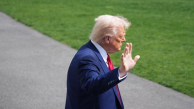 Acordul Washingtonului cu Iranul, o victorie parțială pentru Trump. Costul uriaș al SUA din spatele mutării