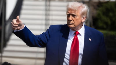Autor american: Nu putem să-l urmăm pe Iisus și să-l susținem în același timp pe Donald Trump