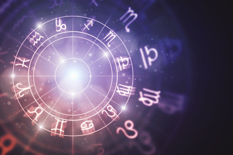 Horoscop 18 mai. Taurii evită deciziile riscante, iar Capricornii primesc vești bune pe plan financiar