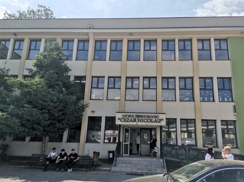 Admiterea la liceu 2026. Capcana desființării școlii profesionale: elevii care nu dau Evaluarea Națională riscă să rămână fără loc la meseria dorită