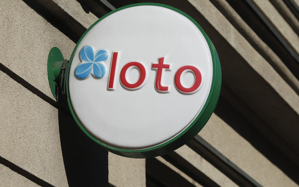 Extrageri Loto duminică, 7 iunie 2026. Report de peste 5,6 milioane de euro la 6/49