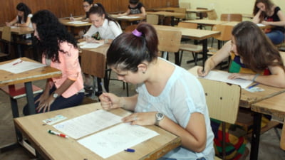 Bacalaureat 2026: Candidații susțin proba de evaluare a competențelor lingvistice de comunicare orală la limba română