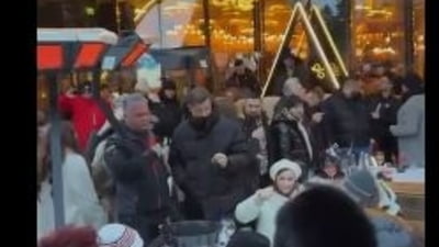 Legăturile lui Adrian Veștea cu contestatarii lui Bolojan din PNL. Premierul desemnat, la petreceri cu puciștii liberali și pesediști de vârf  VIDEO