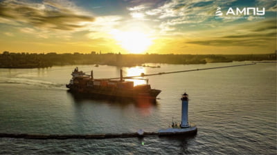 Atac rusesc în Marea Neagră: un marinar a murit, iar cinci au fost răniți după lovirea a două nave comerciale