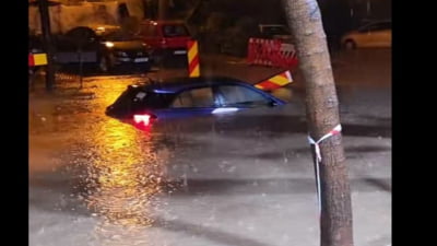 Noi alerte de vreme severă imediată. Localitățile aflate sub Cod portocaliu de ploi torențiale, grindină și furtuni UPDATE