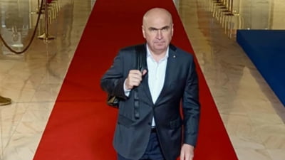 Bagajele sunt făcute la Palatul Victoria. Ilie Bolojan și-ar fi golit biroul deja. Singurele două obiecte păstrate de premierul demis SURSE