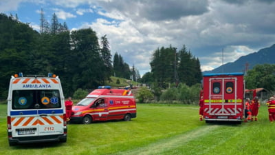 Unul dintre cei 4 alpiniști căzuți în gol în Munții Bucegi a decedat. Salvamont Prahova a anunțat că este vorba despre o femeie