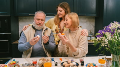 Schimbarea „Visului american”: Criteriul vital pentru succesul noilor generații. „Fără acești bani, probabil că nu am fi reușit niciodată”