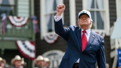 Peste 6.000 de persoane fără cetățenie americană au fost înscrise automat pe listele electorale. Eroare gravă în sistem SUA
