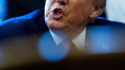Trump suferă de un „episod hipomaniacal” cu semne clasice ale unei boli psihice, spun experții americani