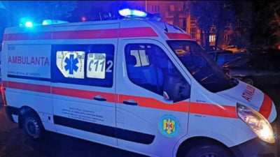 Bărbat strivit de un copac tăiat care a căzut peste el, în Maramureș. A fost salvat de salvamontiști și predat ambulanței. Starea sa este gravă