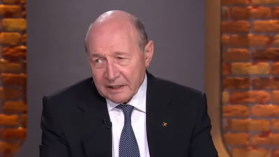 Băsescu critică variantele de guvernare pe care le vehiculează liderii politici: ”Pur și simplu batjocoresc Constituția”