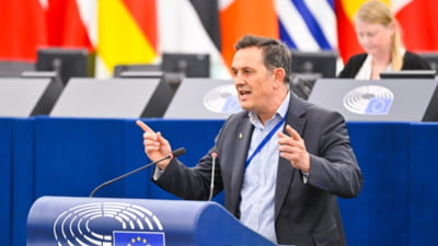 Piperea are reacție o dură la scrisoarea PPE și Renew împotriva legii ANI. “Cu asemenea inamici interni, proști și rău intenționați, nu mai avem „nevoie” de războiul hibrid al rușilor”