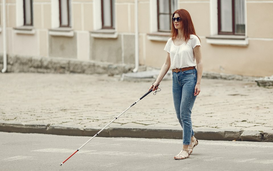 Situația în care șoferii sunt obligați să oprească, chiar dacă pietonii nu sunt pe trecere. Amenda depășește 1.000 de lei