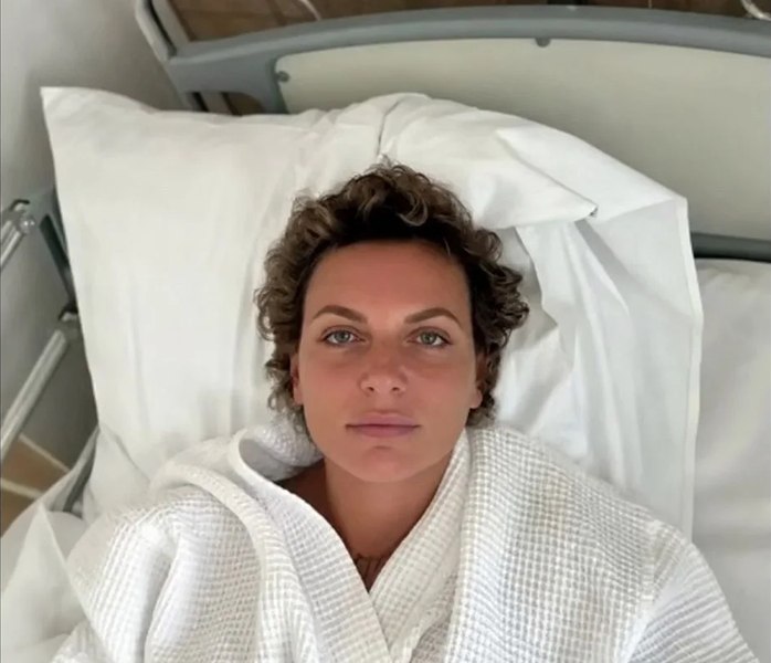 „Nu mă sunați”. Propagandista preferată a lui Putin,  Margarita Simonian, operată de urgență din cauza unor complicații apărute în urma tratamentului pentru cancer