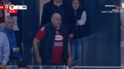 Gesturi disperate făcute de Laszlo Dioszegi: le-a cerut jucătorilor lui Sepsi să iasă de pe teren