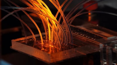 Cercetătorii au creat o memorie de calculator care funcționează cu apă, nu cu electricitate